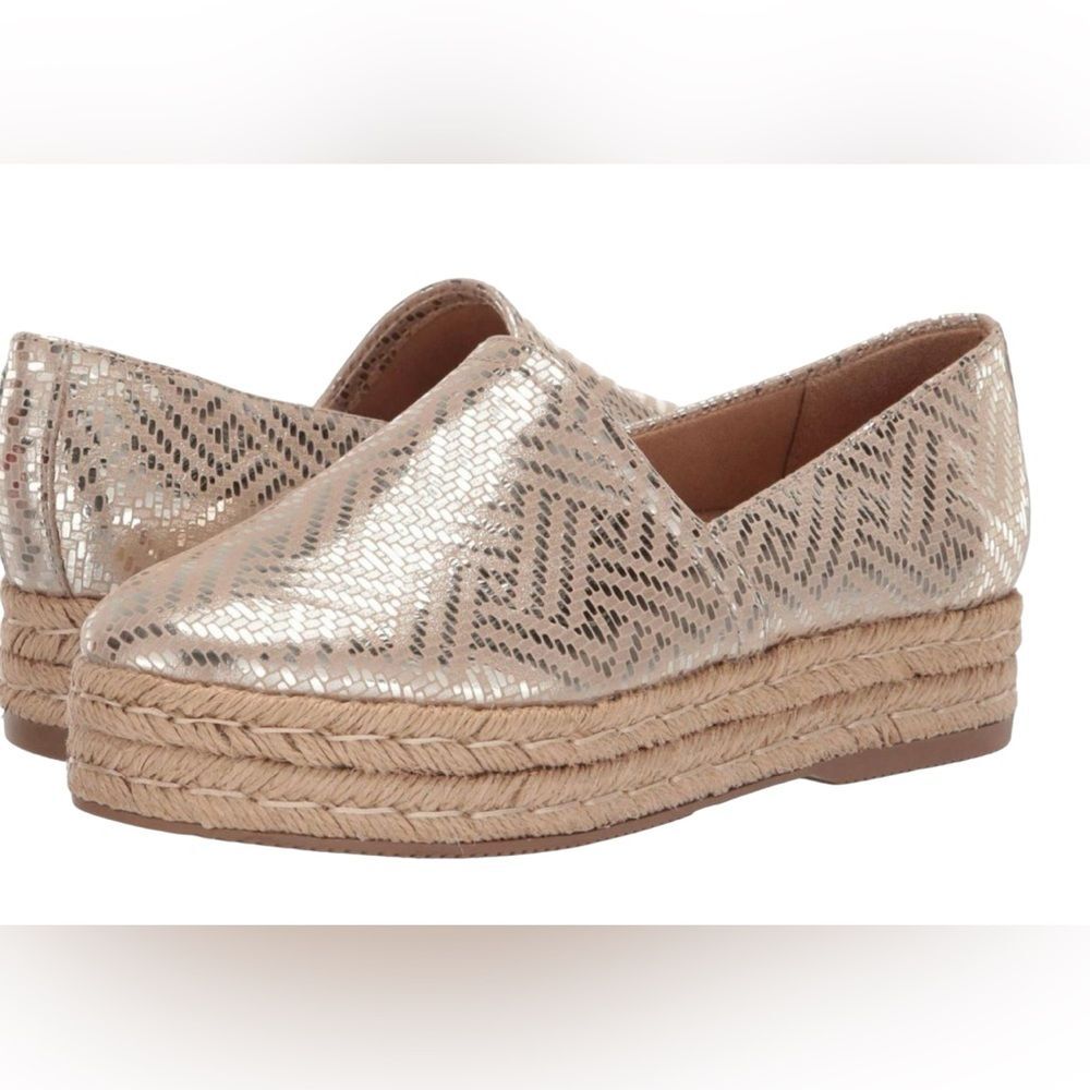 Naturalizer Thea 3 espadrille platform metallic gold shoes. Size 8.5 pre-loved